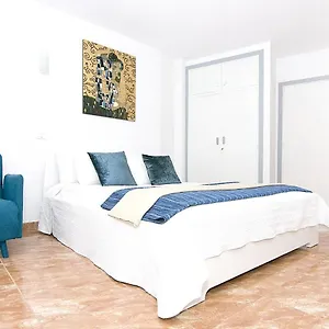 https://apartment-calle-mesa-del-mar.tenerifehoteles.net